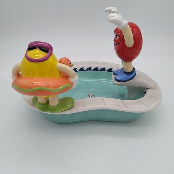 M & M's Ceramic Swimming Pool w/ Diving Board Shaped Candy Dish By Mars - Picture 4 of 9
